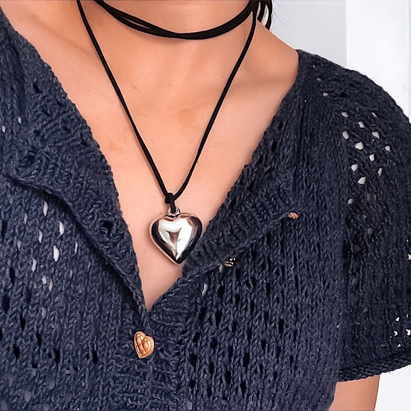 ⚜️[𝟯/$𝟮𝟴]⚜️NEW Large Acrylic Heart Lariat Necklace - Picture 10 of 15